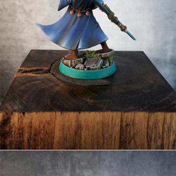 Eldar Farseer - Iylanden Craftworld by Barrak