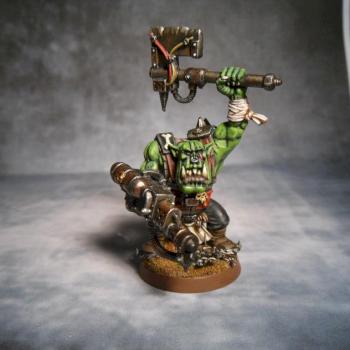 Ork with flamer by Pepacz