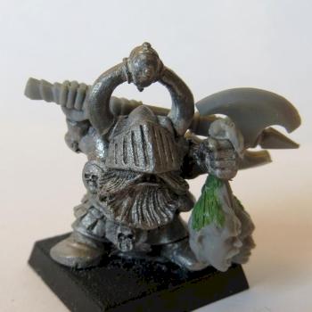 WARHAMMER CHAOS DWARF CUTTING HEAD by bood-war.miniatures