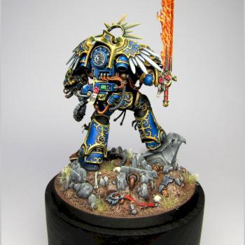 Roboute Guilliman by camelson