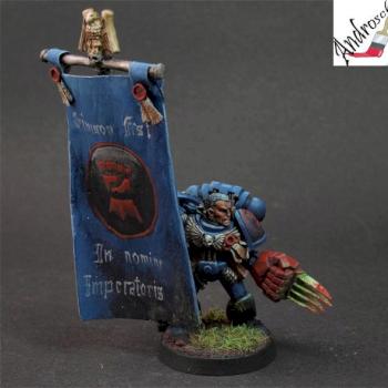 Crimson Fist standard bearer by Androsch