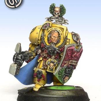 Space Marines Captain Lysander of the Imperial Fists by Mahon