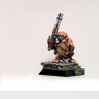 Dwarf blunderbuss-wielder by wolfen