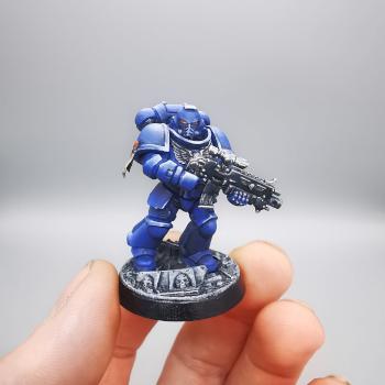 Blue Space Marine by Miniaturelife