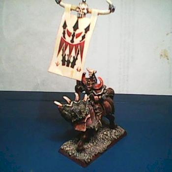 OOP MOUNTED CHAOS KNIGHT STANDARD BEARER ! by PAINTONY