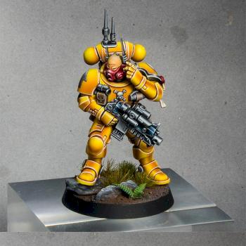 Imperial Fists Primaris Space Marine Infiltrator by Hendarion