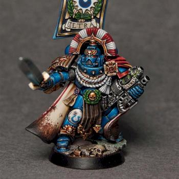 Ultramarines Captain by Totem Pole