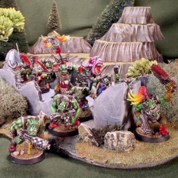 Foot Sloggin' Ork Mob by Sukigod