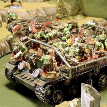 Ork Battlewagon and Mob by Sukigod