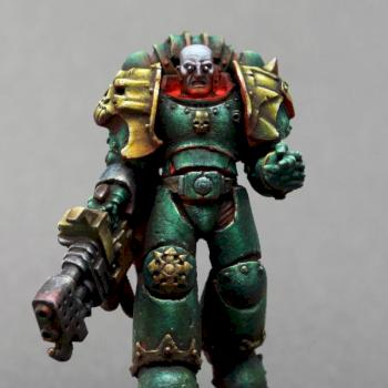 Father Hastor, Chaos space marine by Decoy