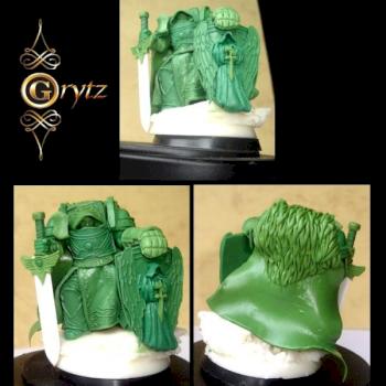 28mm scale S-F Warrior w/ Shield  Heavy Armour by GRYTZminis