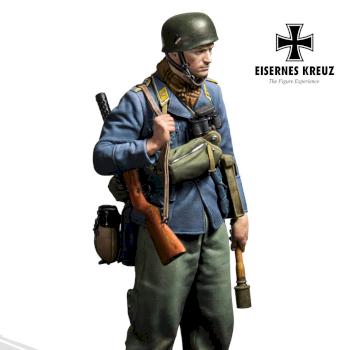 Fallschirmjäger, 1940 by ANDREAEUROPE