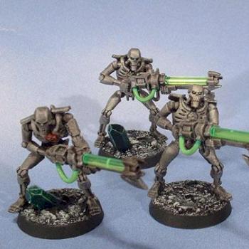 Necron Troops by Fefferlicken