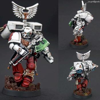 Sanguinary Priest, Blood Angels Apothecary by Johnnyhorse