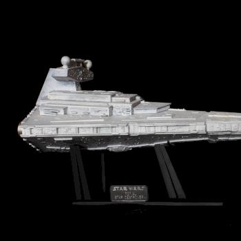 Star Destroyer - ERTL - 1:4105 - Star Wars Episode IV by Vrykolakasbr