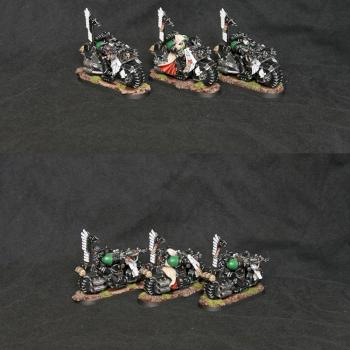 Dark Angels Ravenwing Bike Squad by Lemartes