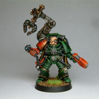 Dark Angel Techmarine by taipan