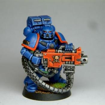 Ultramarine Heavy Bolter by taipan