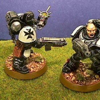 Black Templar Space Marines by Papa Smurf