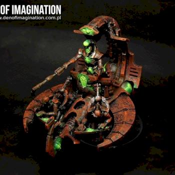 Necron Overlord on Command Barge by Brovatar