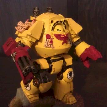 Imperial Fists Contemptor Dreadnought by Mr.Flibble