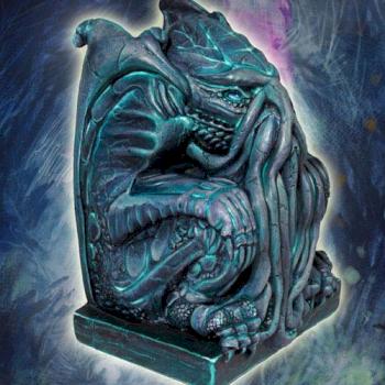 Statue of Elder God by Dblood