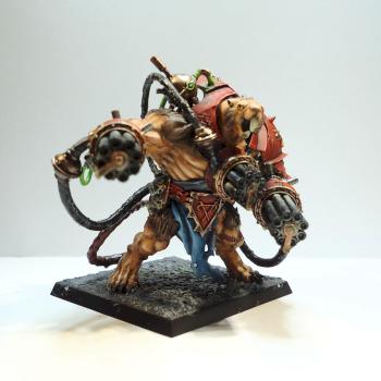 Skaven Stormfiend by RedRavonMinis