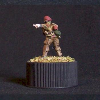 British paratrooper WWII 28mm by In Chigh P.I.