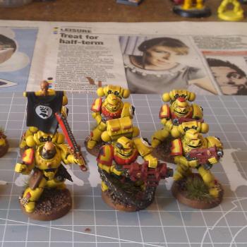 Imperial Fist Tactical Squad Space Marines by Mr.Flibble