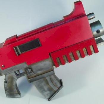 1:1 scale imperial guard boltgun by macgyver666