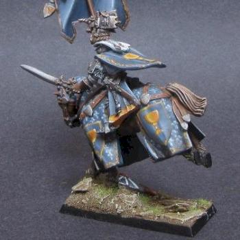 Bretonnian Standard Bearer by smok