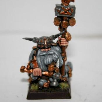 Dwarf Runelord/Runesmith by Aldmhac