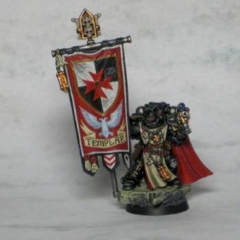 Black Templars Standard Bearer by pacmanman