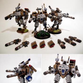 TAU XV8 Krisis Battlesuits by Wolkenmann