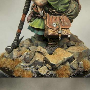 Dwarf tombraider 90mm by Yellow one