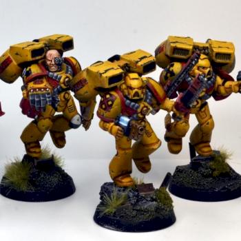 Imperial Fist Assault Marines by Patchoro