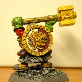 Dwarf hero old hammerer clan lord rear view by Buyardboss