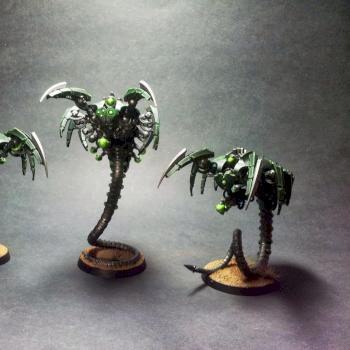 Necrons Canoptek Wraiths by darkwrath