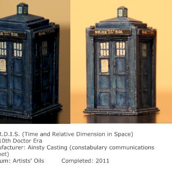 T.A.R.D.I.S. (Time and Relative Dimension in Space) - Doctor Who, 30mm Scale by Oilbrush