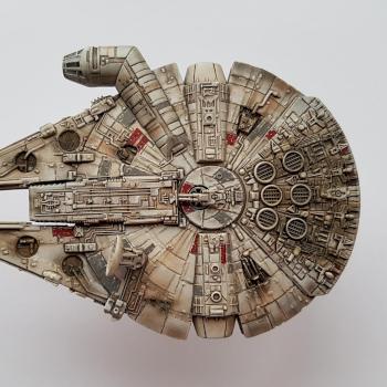 Millenium Falcon by Airwalker