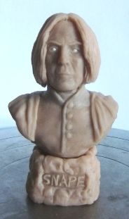 Professor Snape's bust by marteaufou