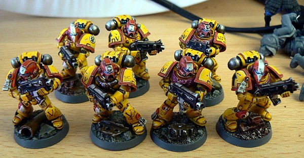 Imperial Fists tactical marines by darkartminiatures